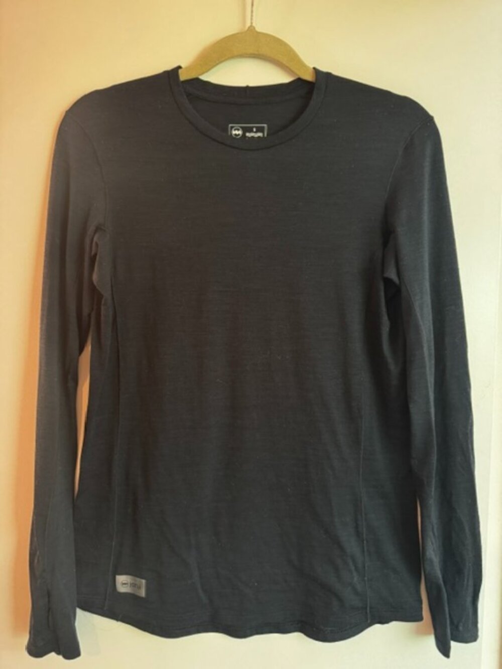 Janji Long Sleeve Performance Top, Size Small